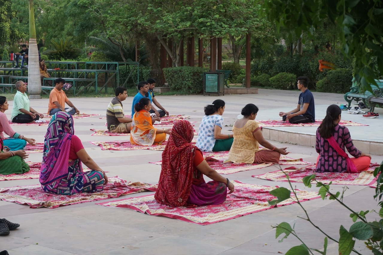 Yoga enthusiasts: Level O