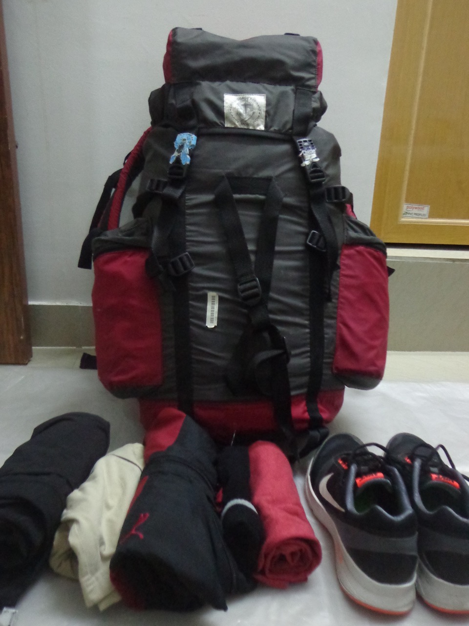 The fully packed bag. Items of clothing that I am wearing now are kept outside