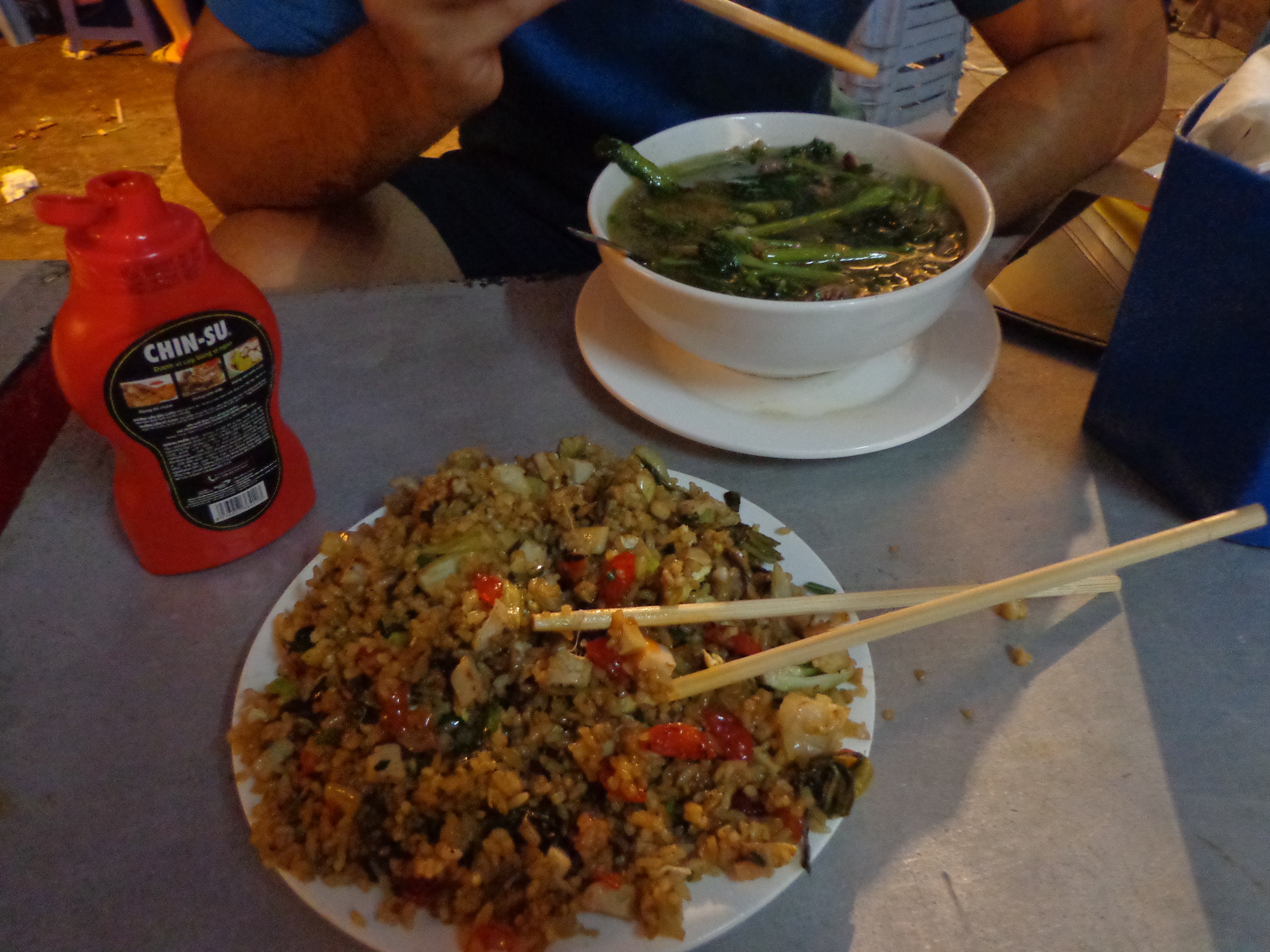 I took a portion of pork fried rice that texturally reminded me of Deepak-da&rsquo;s fried rice in JCB Hall of IIT Kharagpur. Nandy was happy with his beef noodle soup.