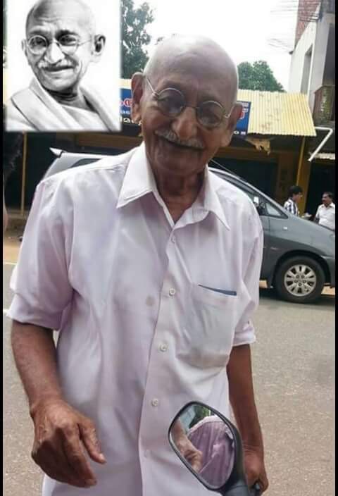 The shopkeeper across Parvati Daily Grind Coffee was also enjoying the warmth of the heater. He shared this photograph of a Himachali man who looked just like Gandhi.