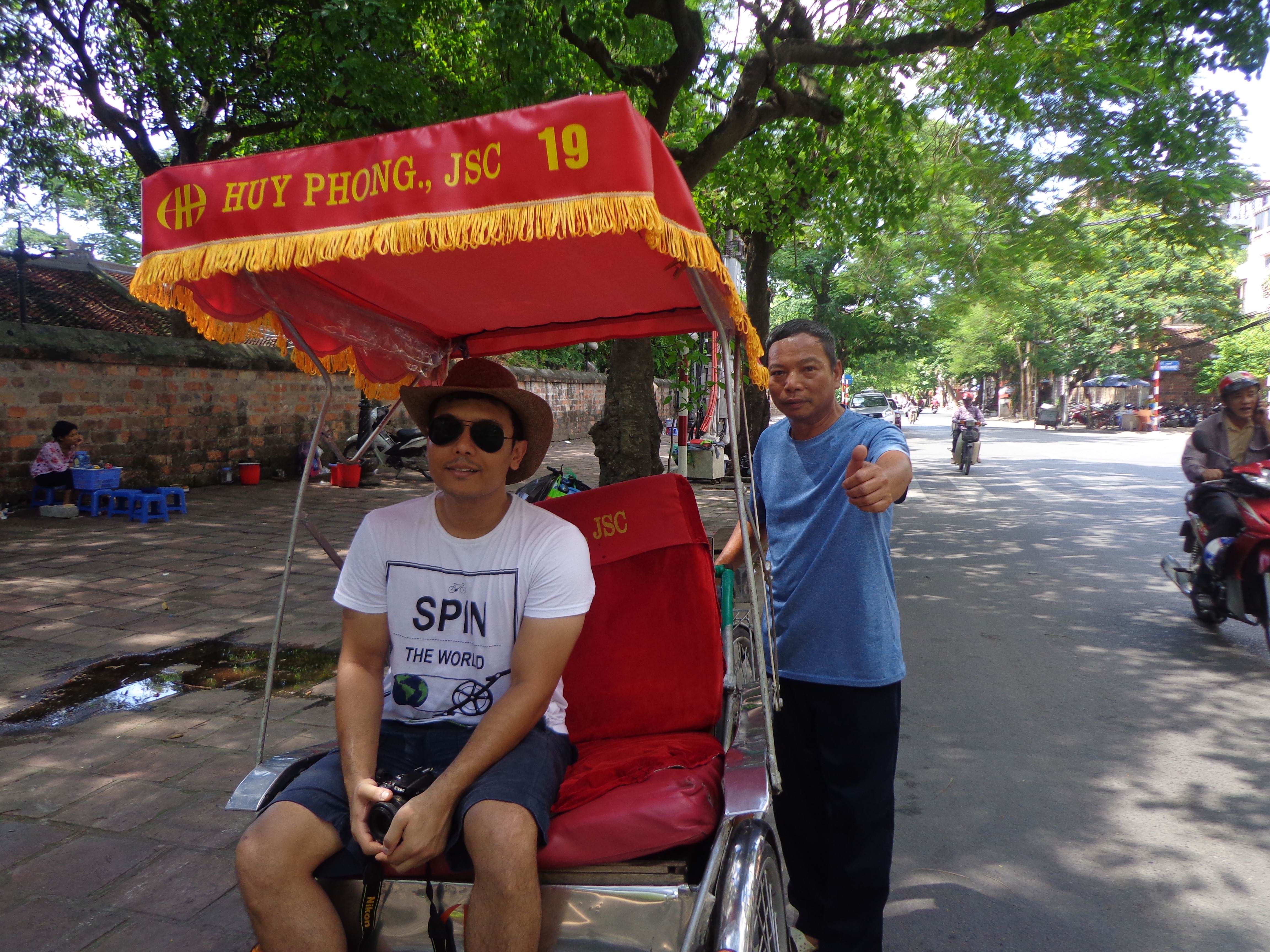 Nandy and our rickshaw driver. The rickshaw driver had mastered the art of posing.