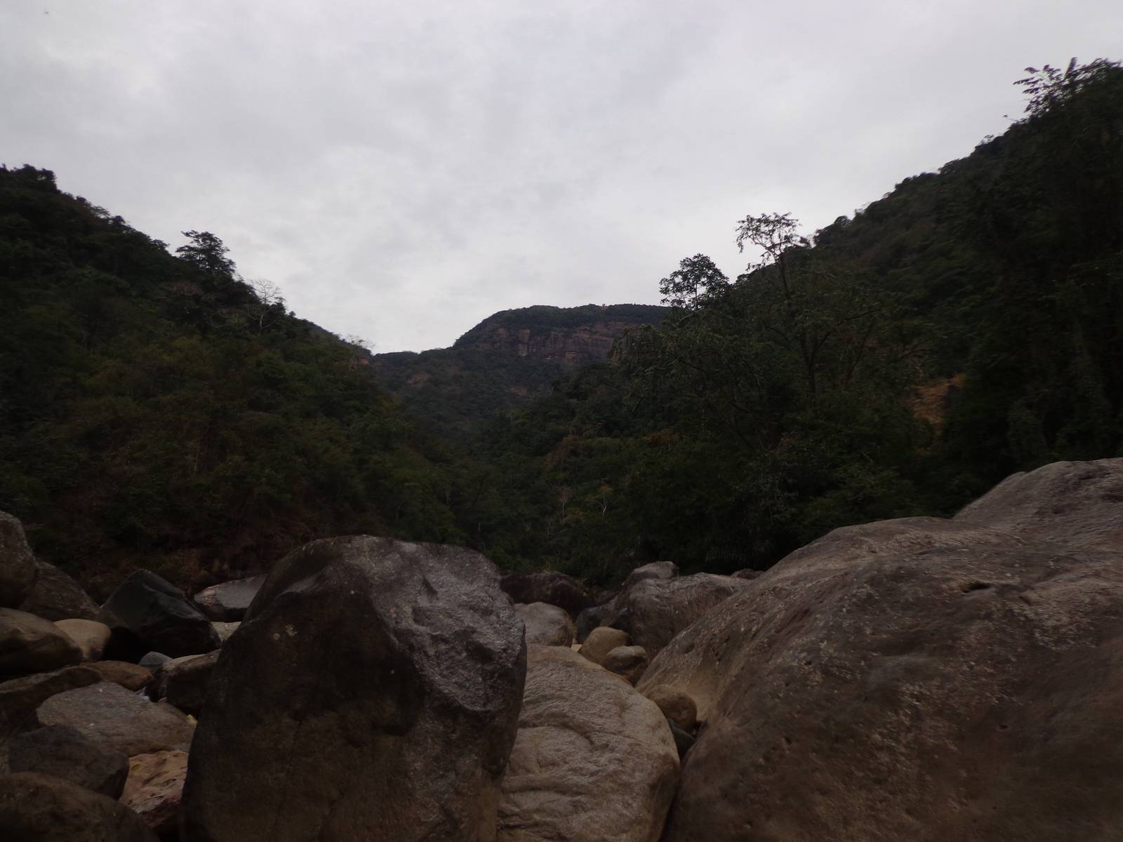 A view of the valley. Imagine, during monsoons, I would be under a 300 kmph stream of water right at that point.