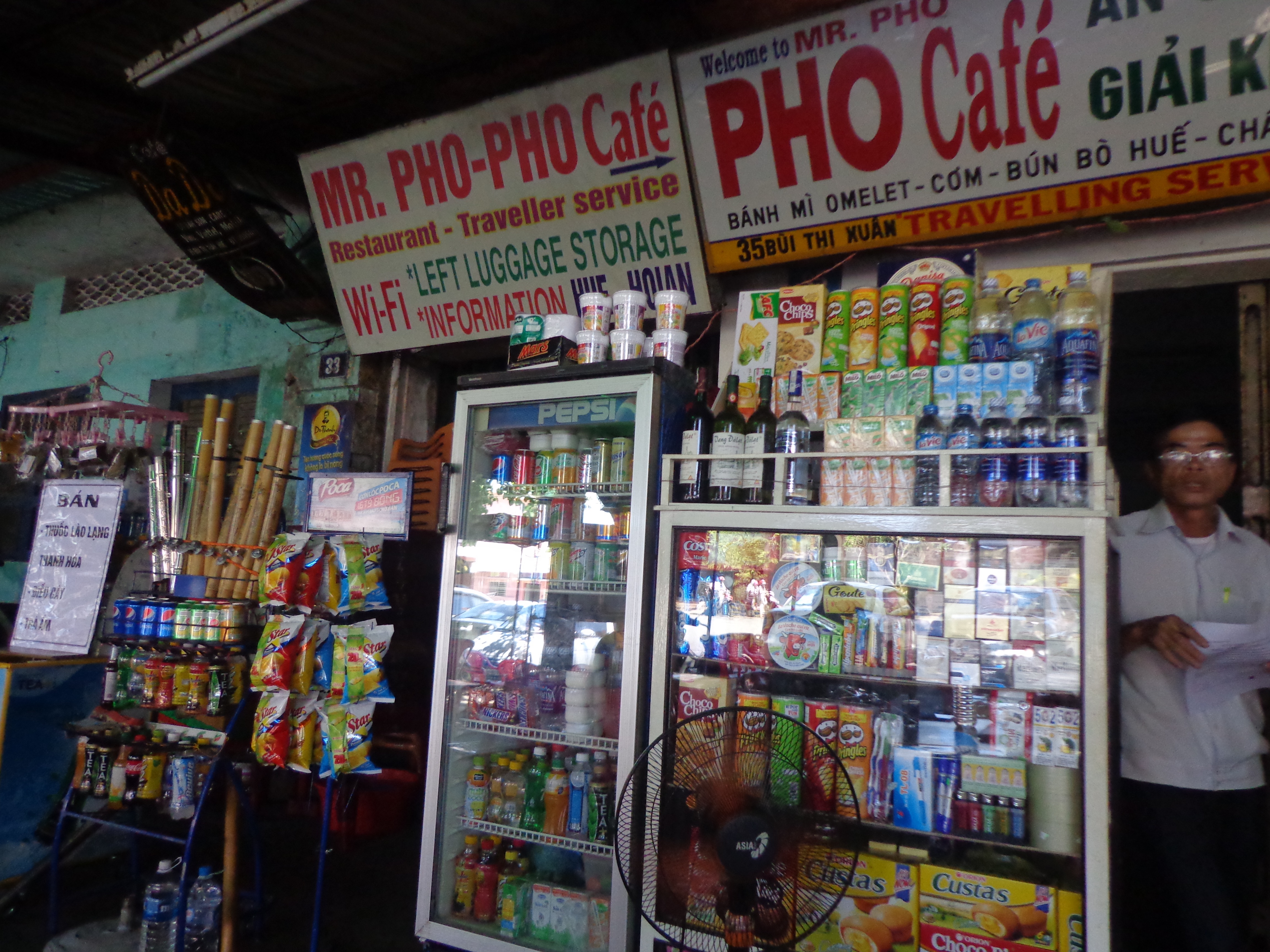 Mr. Pho - Pho cafe is located just opposite to train station.