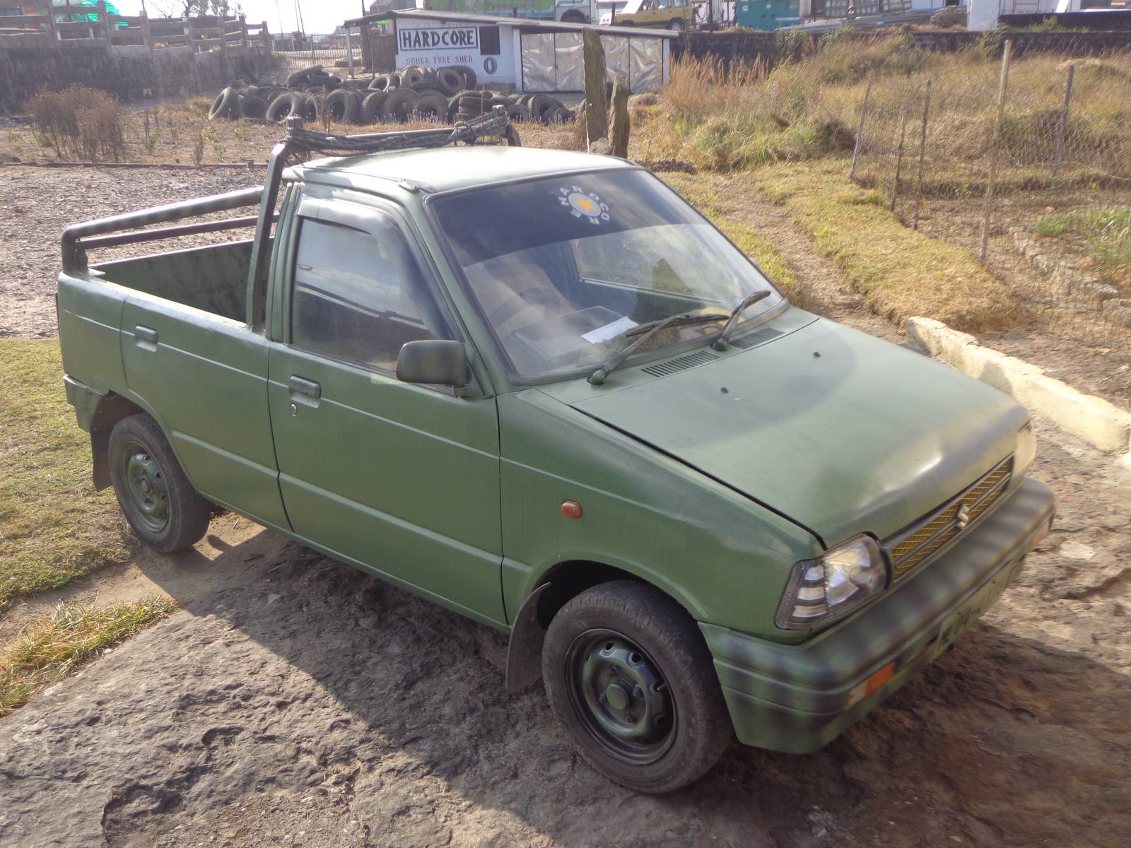 This is a Maruti 800!!!!!!!!