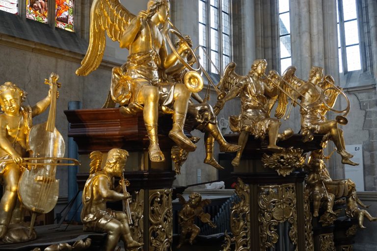 It is possible to get to the upper floor of the cathedral. Here is a close-up of the ornamental statues decorating the organ.