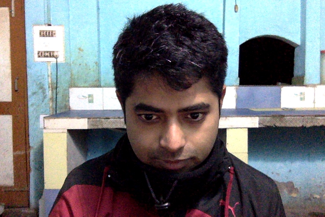 Pops Restaurant&rsquo;s empty kitchen. It&rsquo;s at least shut from the chaos outside.