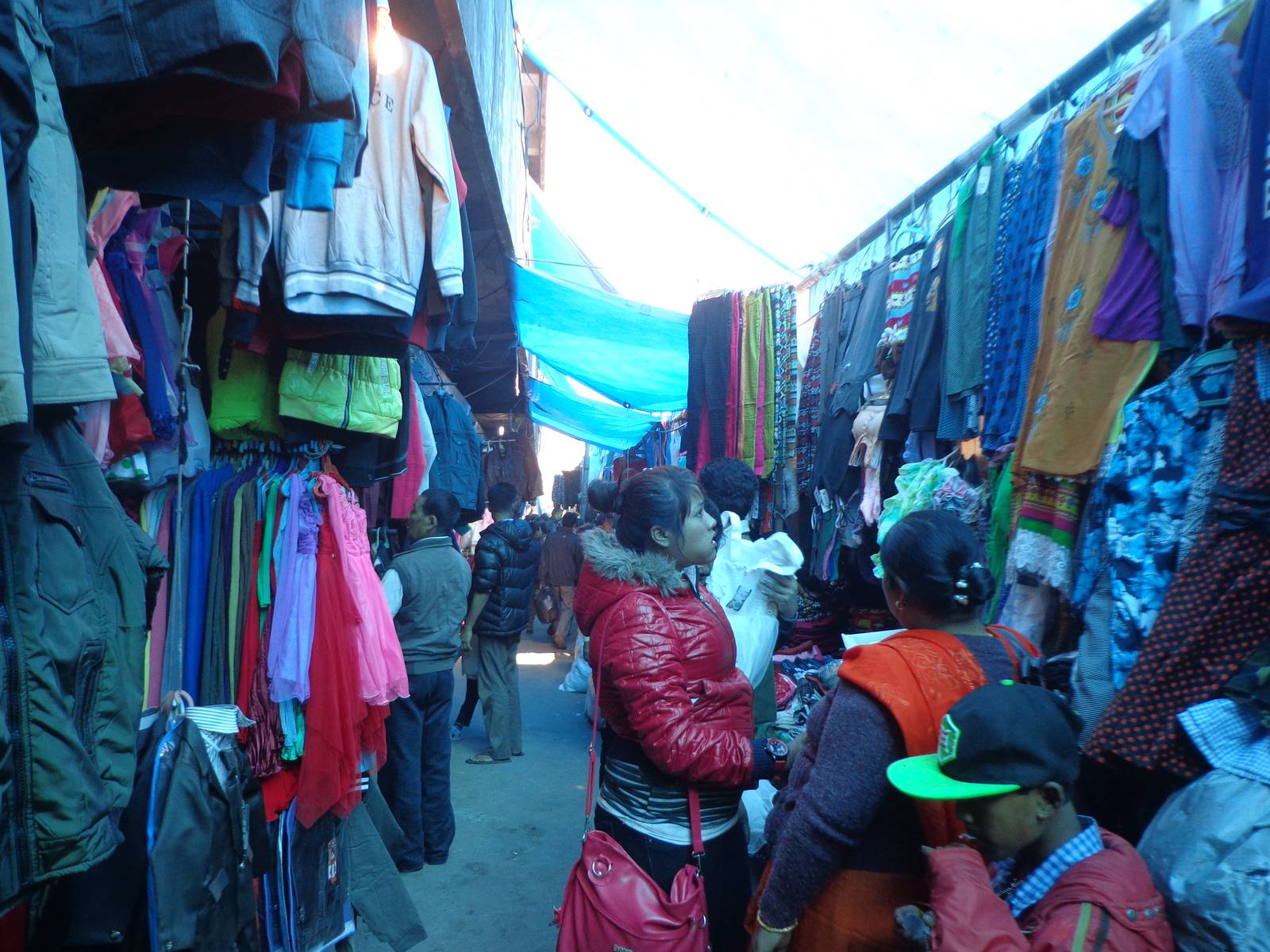 A busy and narrow alley at Hong Kong market, Dimapur.