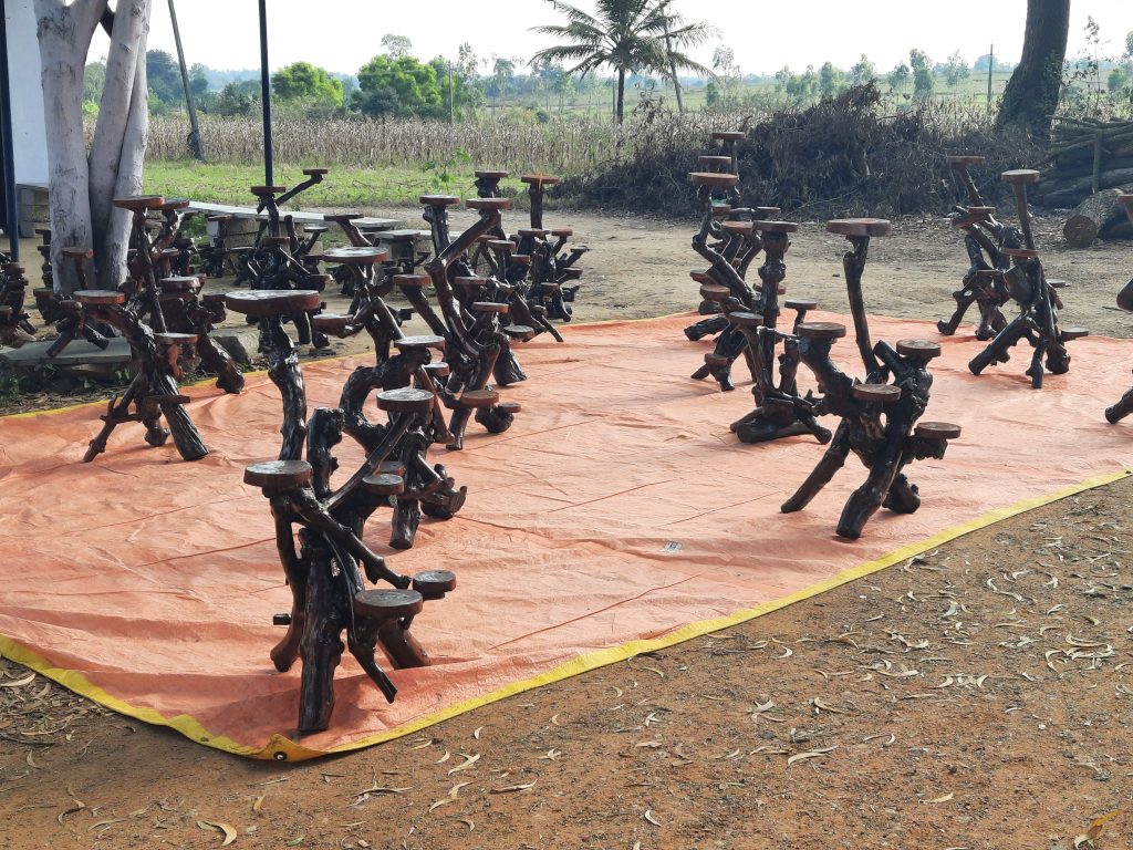 I saw these strange decorative items by the side of the road.